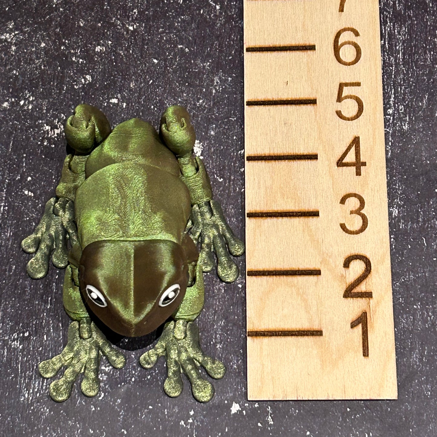 Dark Green Tree Frog - 3d Printed Fidget Toy