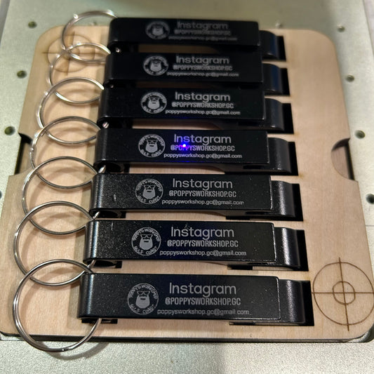 DIY Bottle Opener Jig for the xTool F1, laser cut from 1/8 inch wood, includes digital files and instructions. Flaschenöffner, abrebotellas