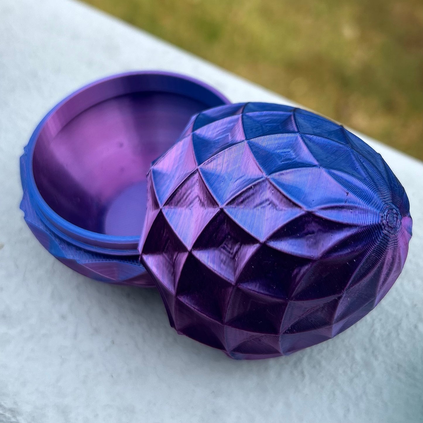 Crystal Eggs - 3D Printed With Many Dazzling Colors In Multiple Sizes