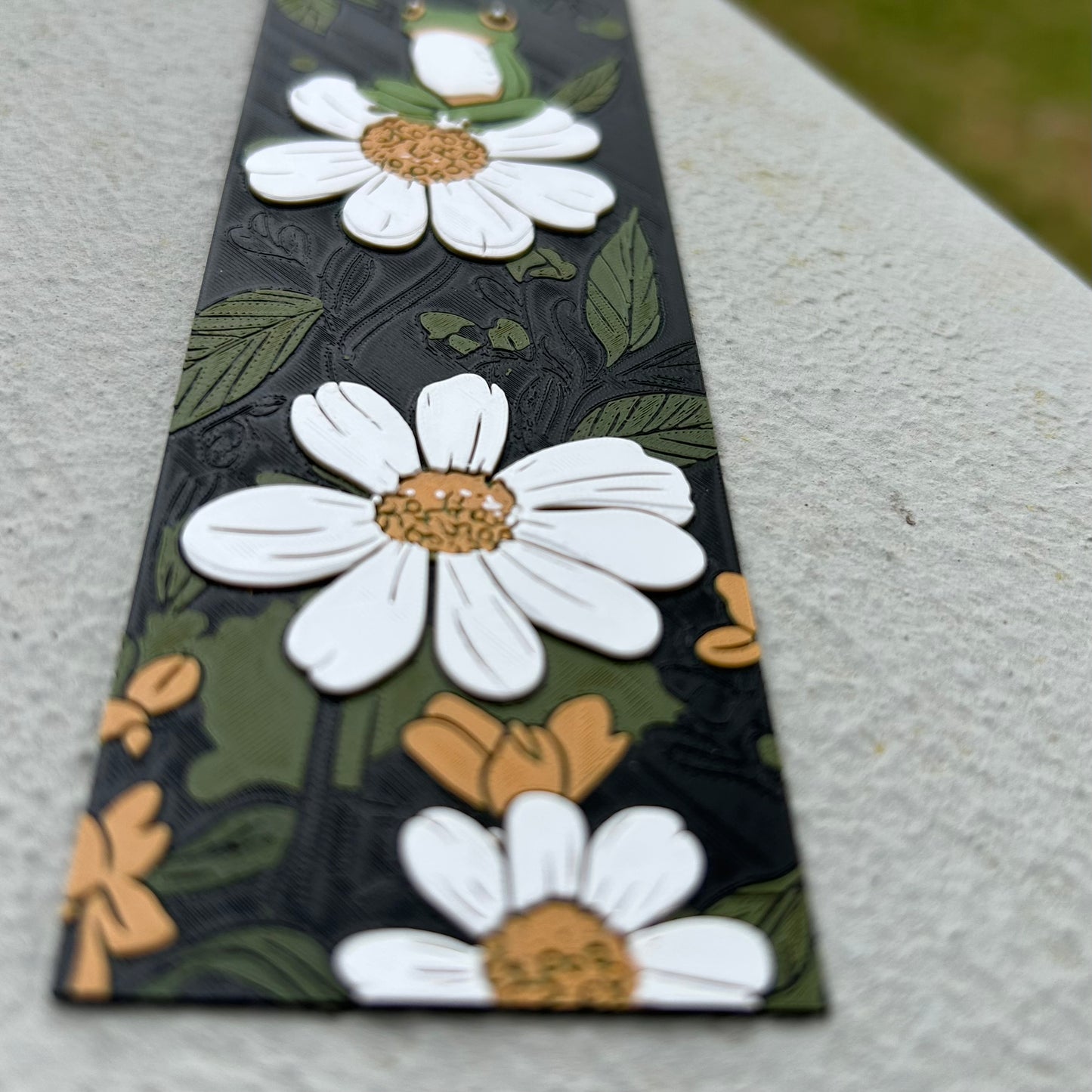 Frog and Flower Scene - 3d Printed Bookmark