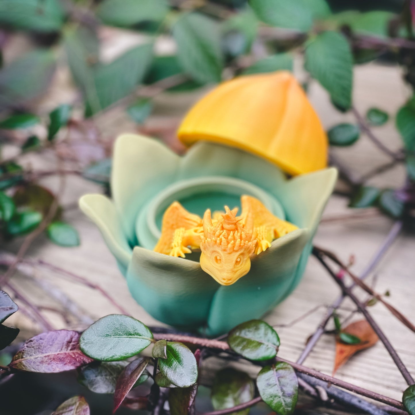 Amazing Dragon Flower Bulb with Dragon - 3d Printed Toy